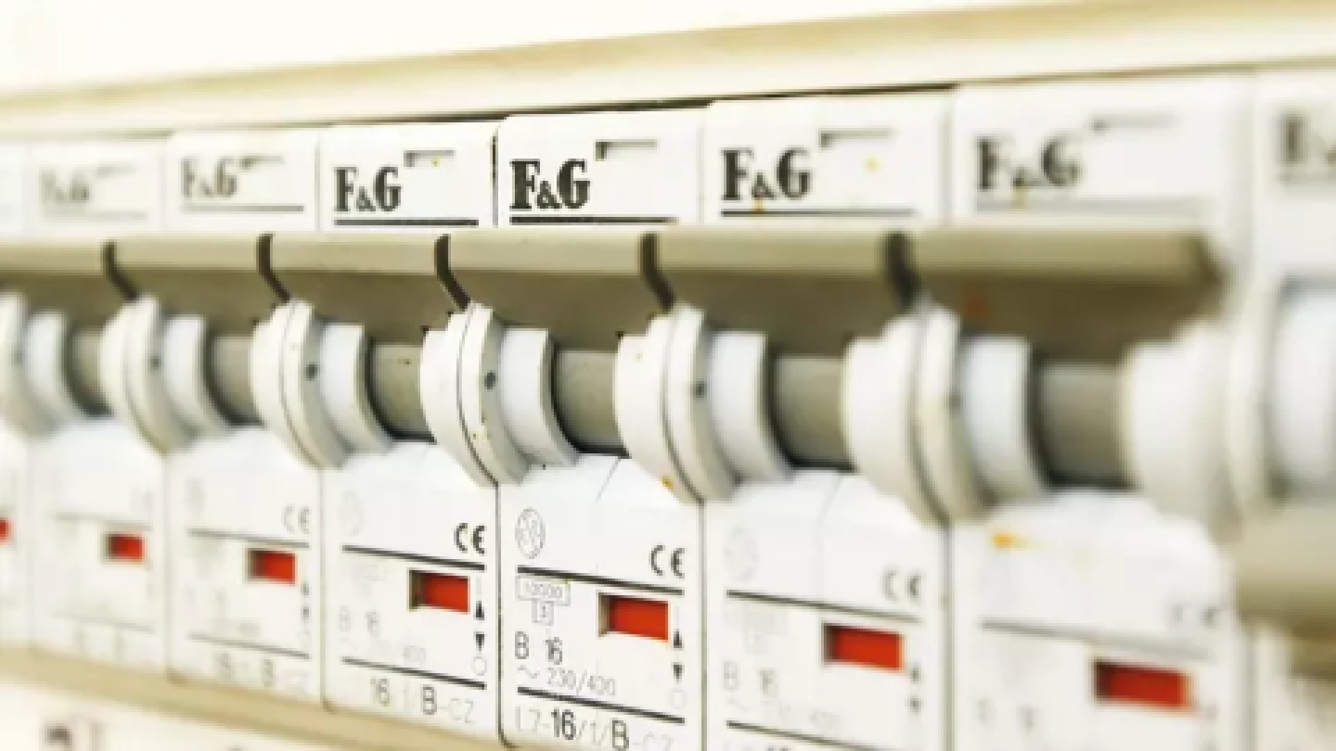 Další tisíce navíc? Energie mohou opět citelně zdražit